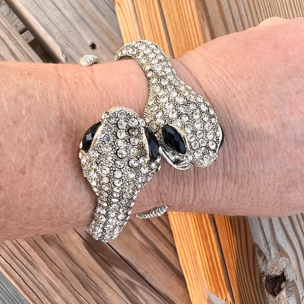 - Double Rattlesnake Bling Hinge Cuff! NEW! - Picture 8 of 15